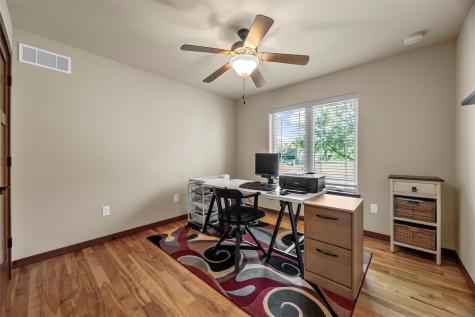 1722 Lake Shore Drive Iowa City IA 52246