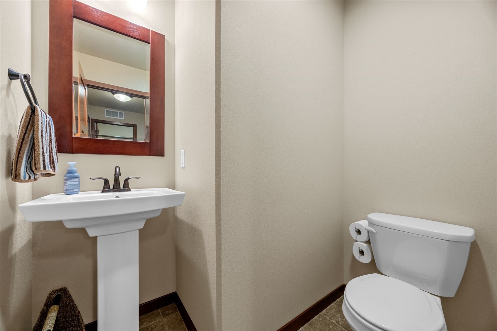 1722 Lake Shore Drive Iowa City IA 52246