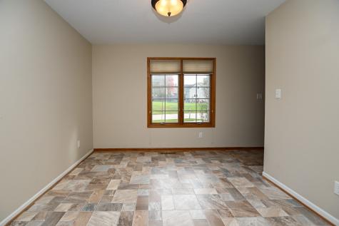 4135 Riverside Drive NE Cedar Rapids IA 52411