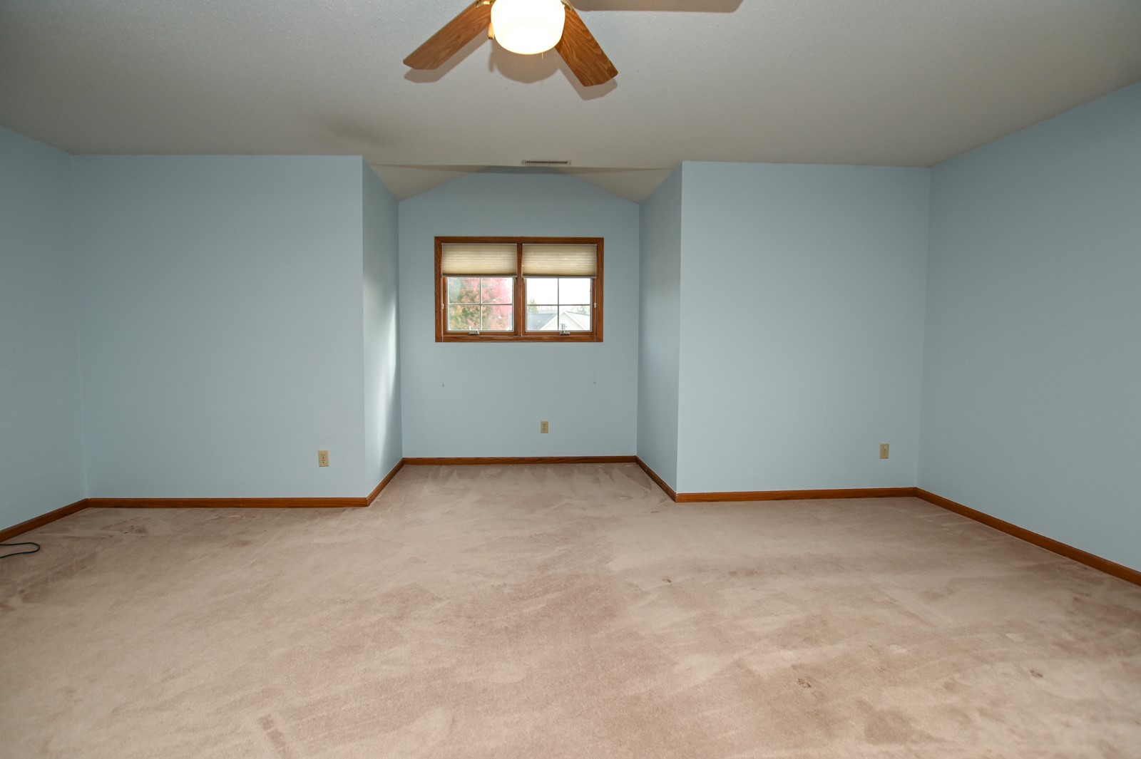 4135 Riverside Drive NE Cedar Rapids IA 52411