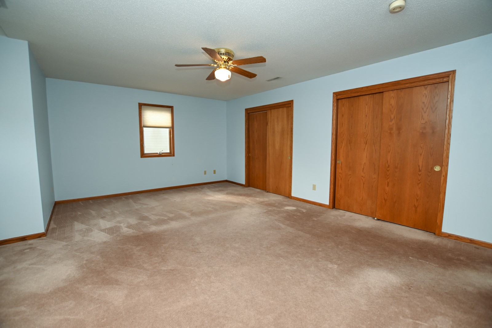 4135 Riverside Drive NE Cedar Rapids IA 52411