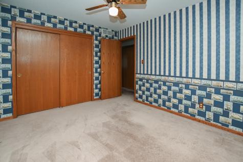 4135 Riverside Drive NE Cedar Rapids IA 52411