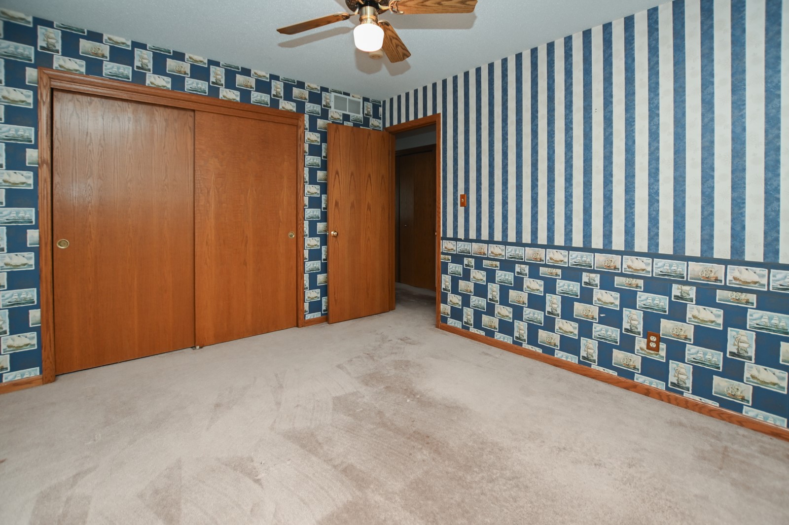 4135 Riverside Drive NE Cedar Rapids IA 52411