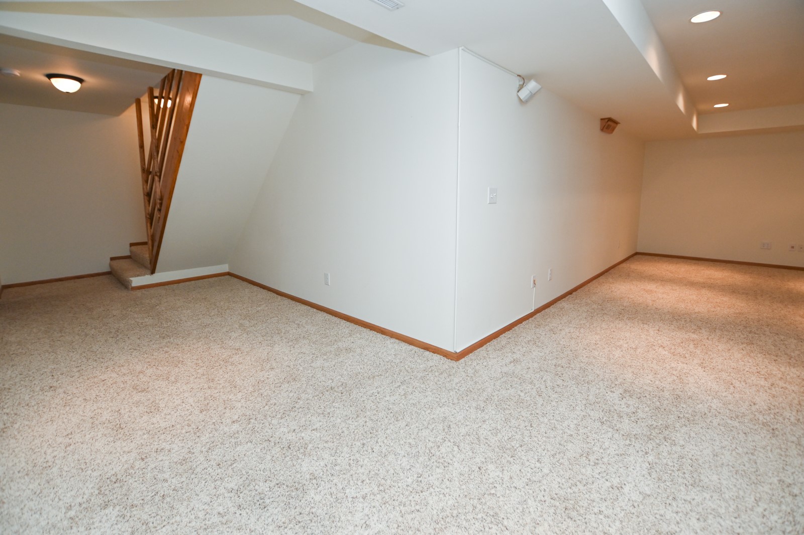 4135 Riverside Drive NE Cedar Rapids IA 52411