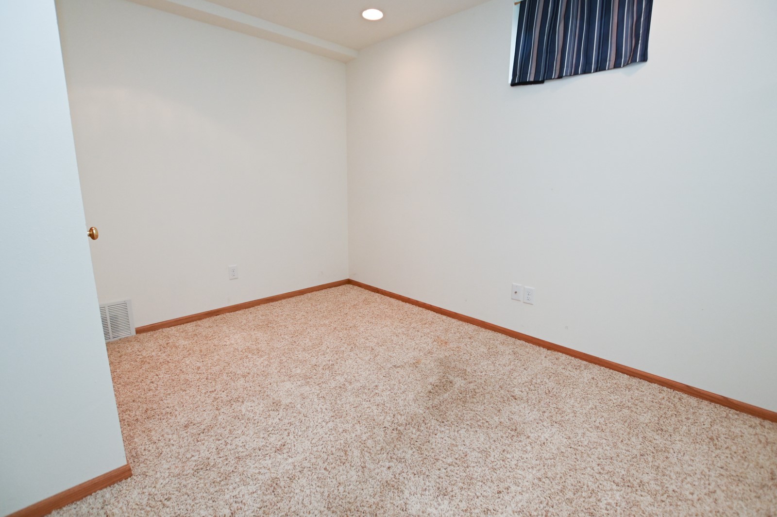 4135 Riverside Drive NE Cedar Rapids IA 52411