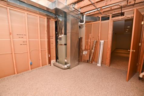4135 Riverside Drive NE Cedar Rapids IA 52411