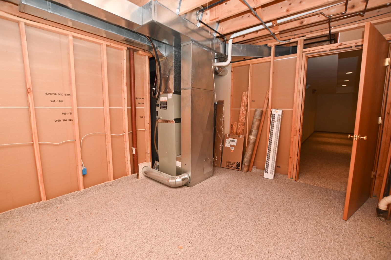 4135 Riverside Drive NE Cedar Rapids IA 52411