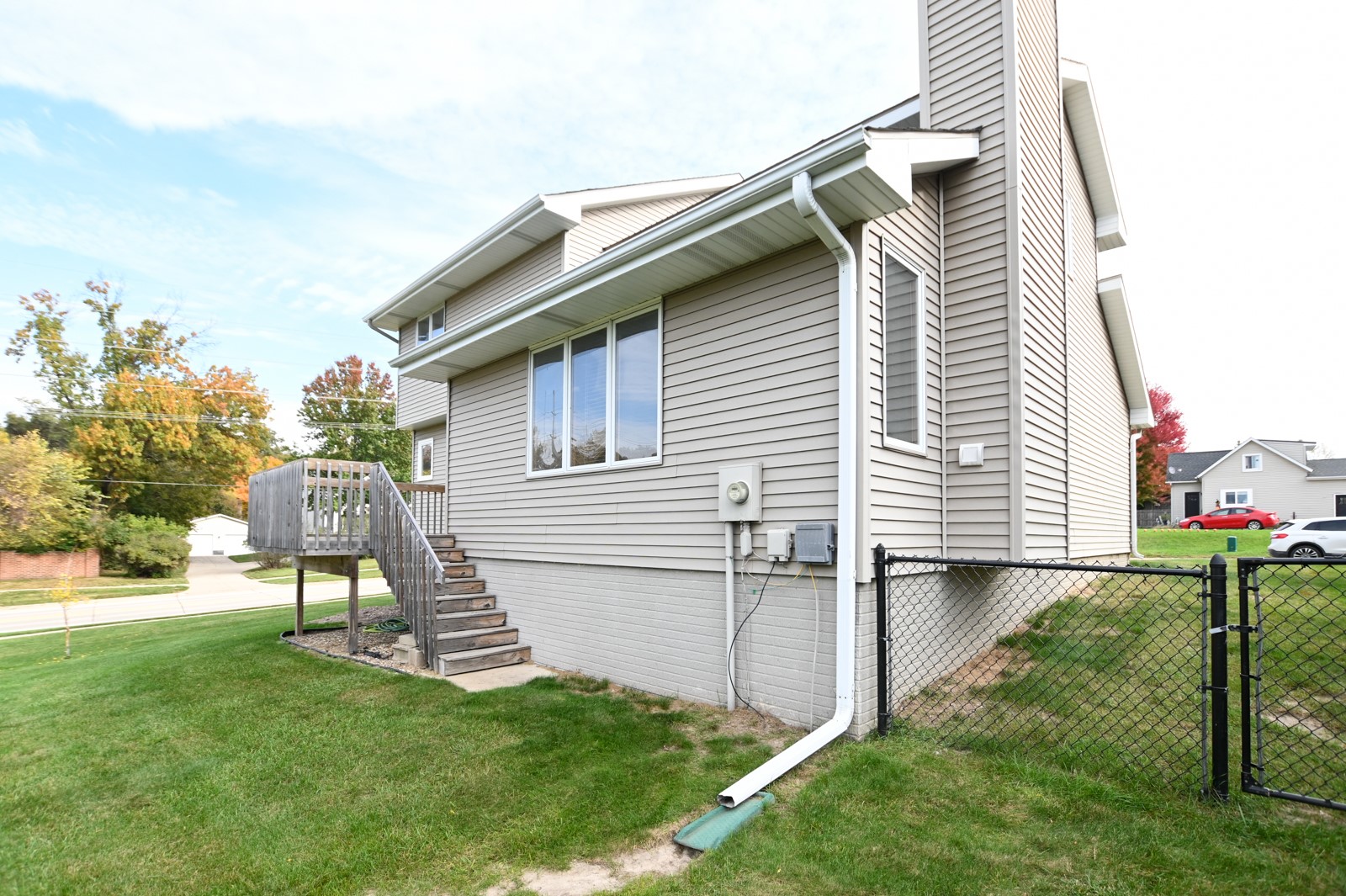 4135 Riverside Drive NE Cedar Rapids IA 52411