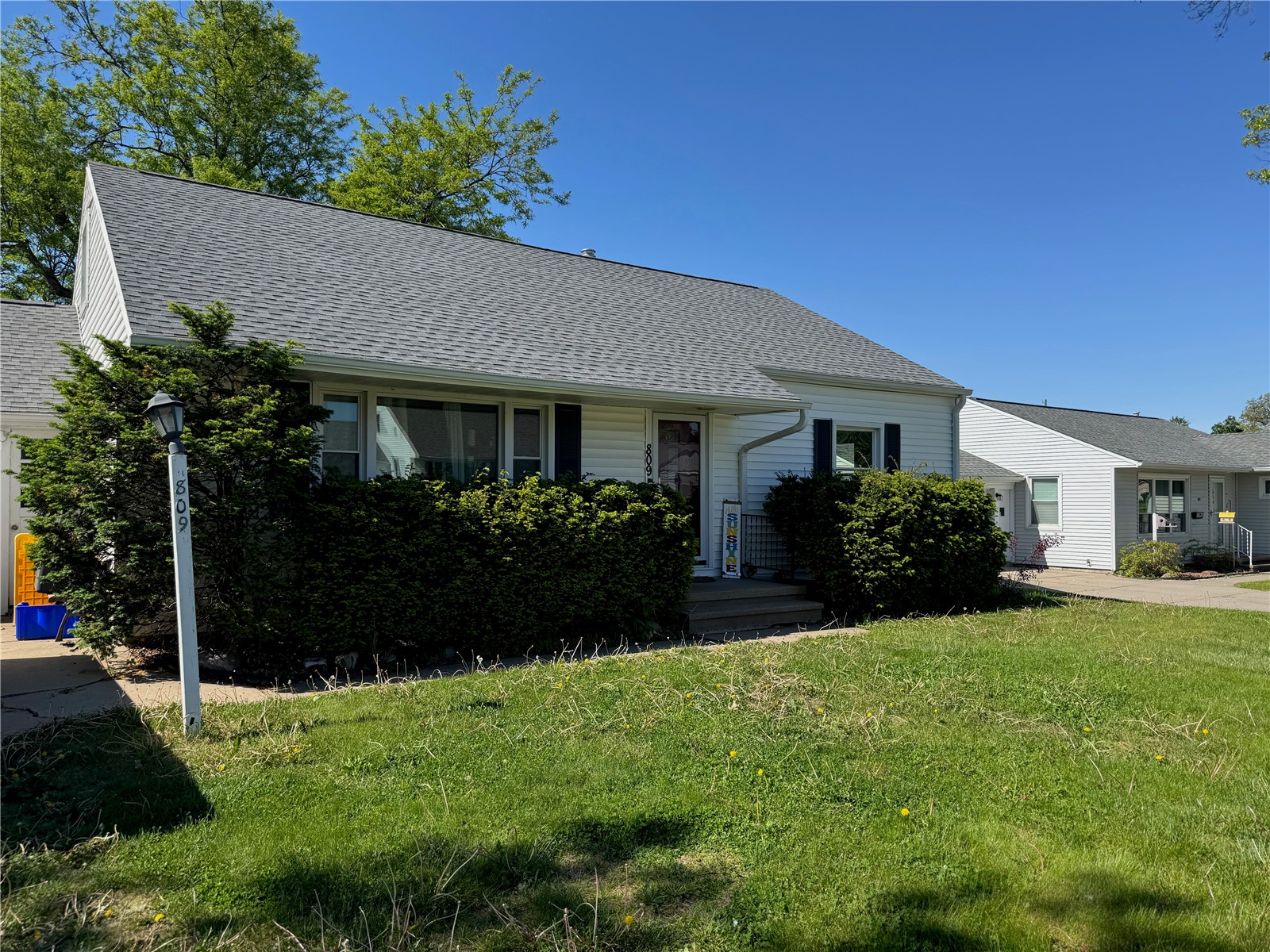 809 30th Street NE Cedar Rapids IA 52402