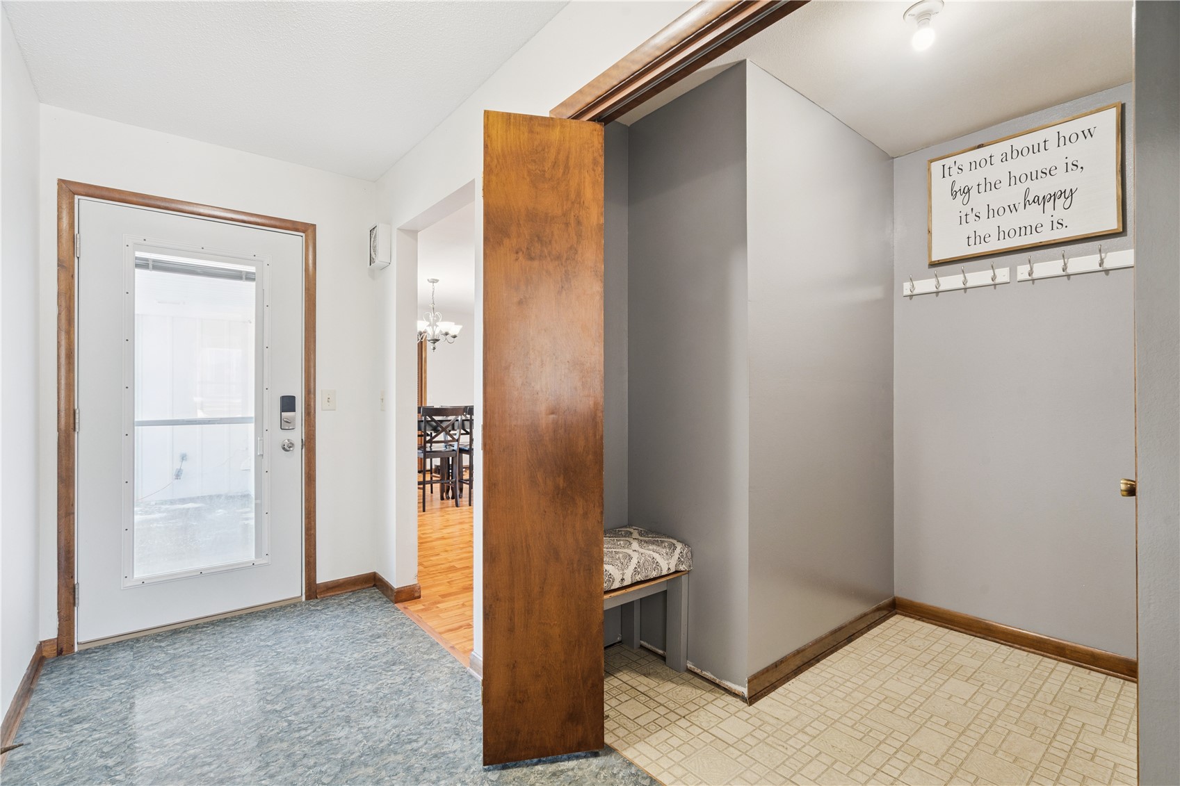 1203 East 3rd Street Anamosa IA 52205