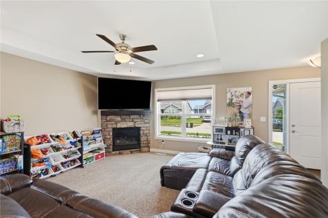 225 Bent Creek Drive Marion IA 52302