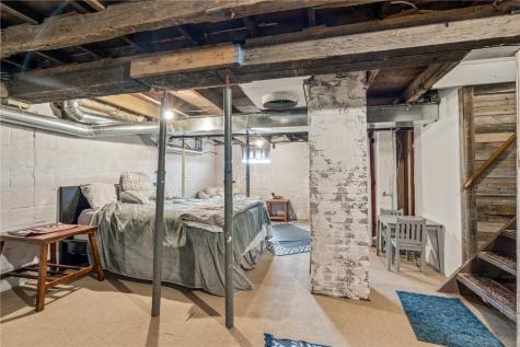 502 Volga Road Elkader IA 52043