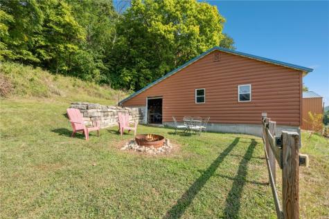 502 Volga Road Elkader IA 52043