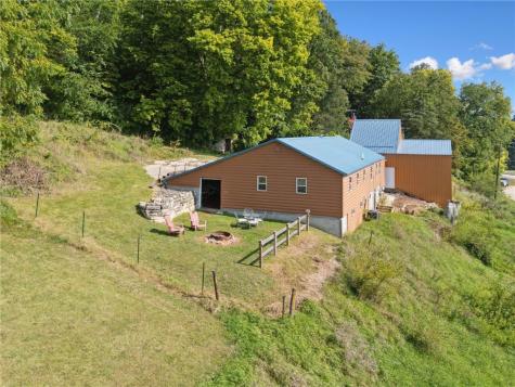 502 Volga Road Elkader IA 52043