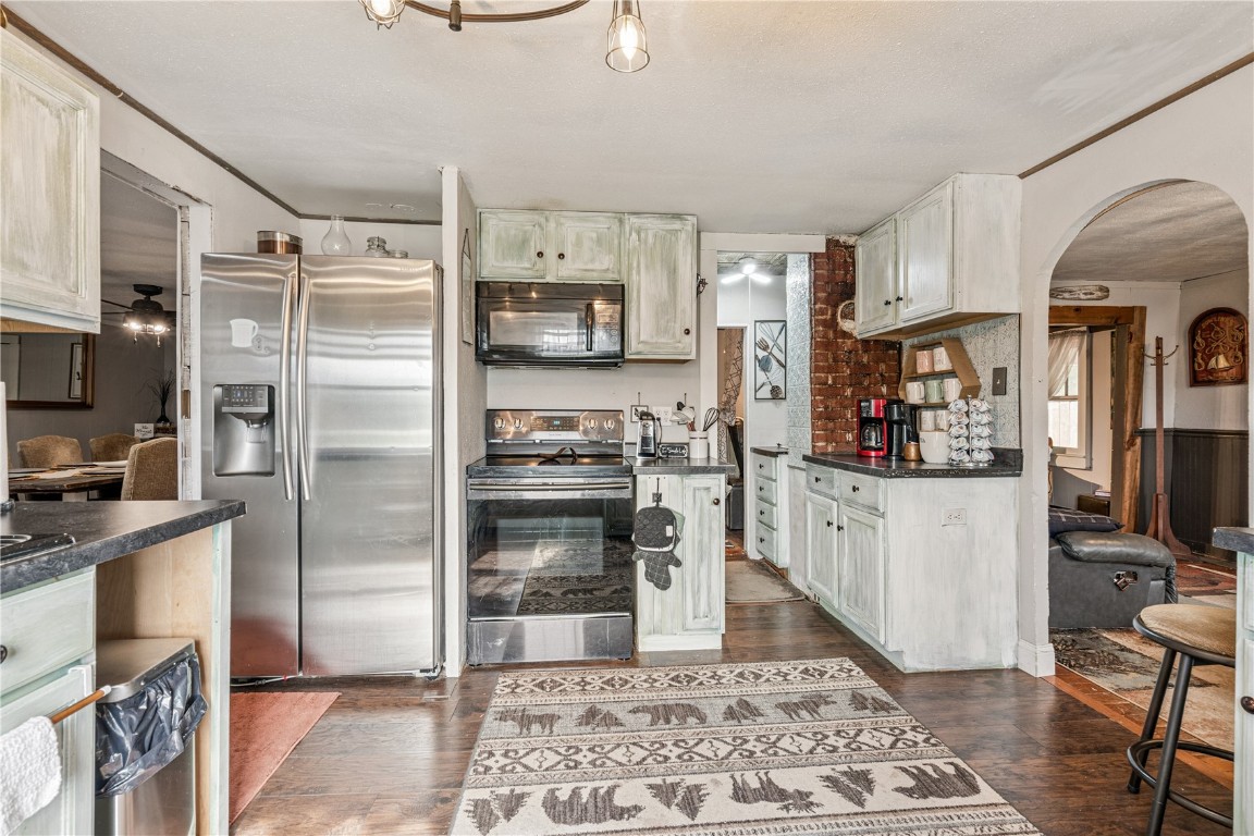 502 Volga Road Elkader IA 52043