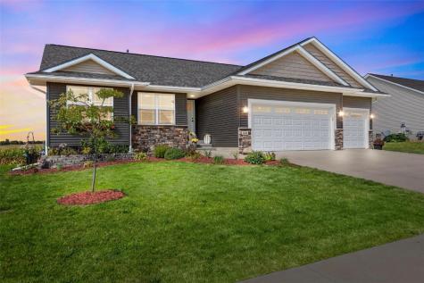 1601 Prairie Rose Drive SW Cedar Rapids IA 52404