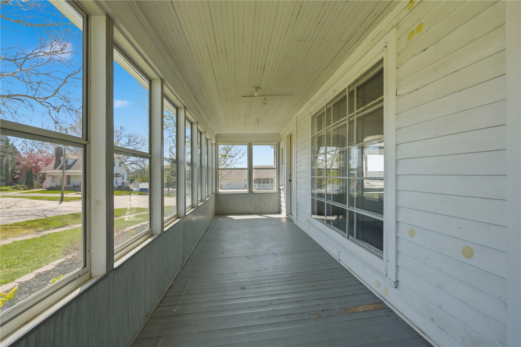 128 S Gill Street Monticello IA 52310
