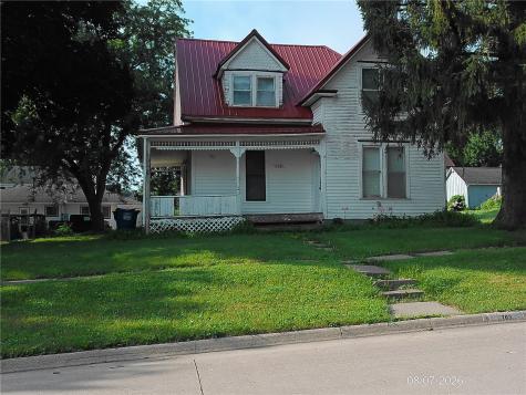 703 5th Street Victor IA 52347
