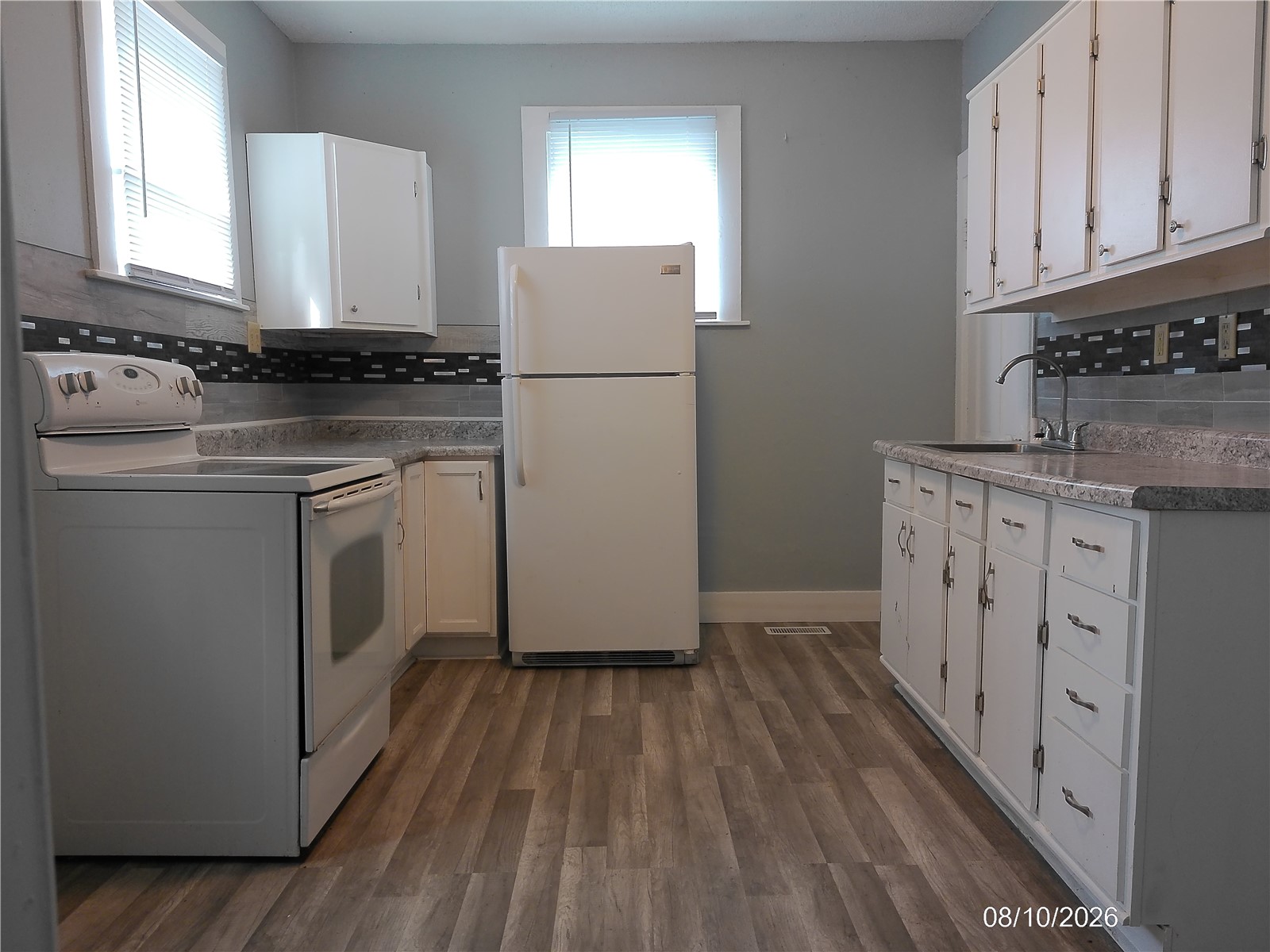 703 5th Street Victor IA 52347