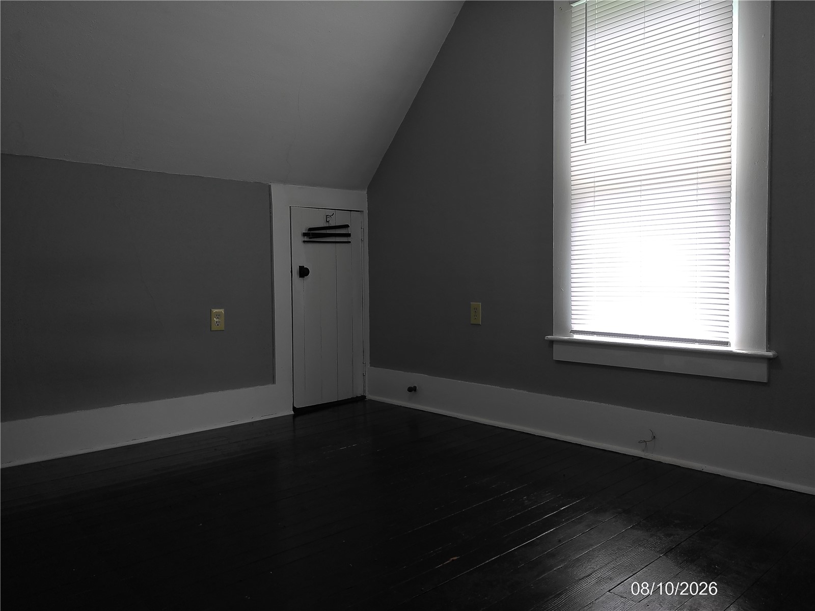 703 5th Street Victor IA 52347