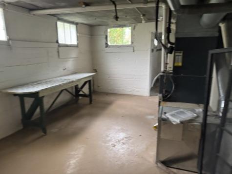 5 Willow Drive Mason City IA 50401