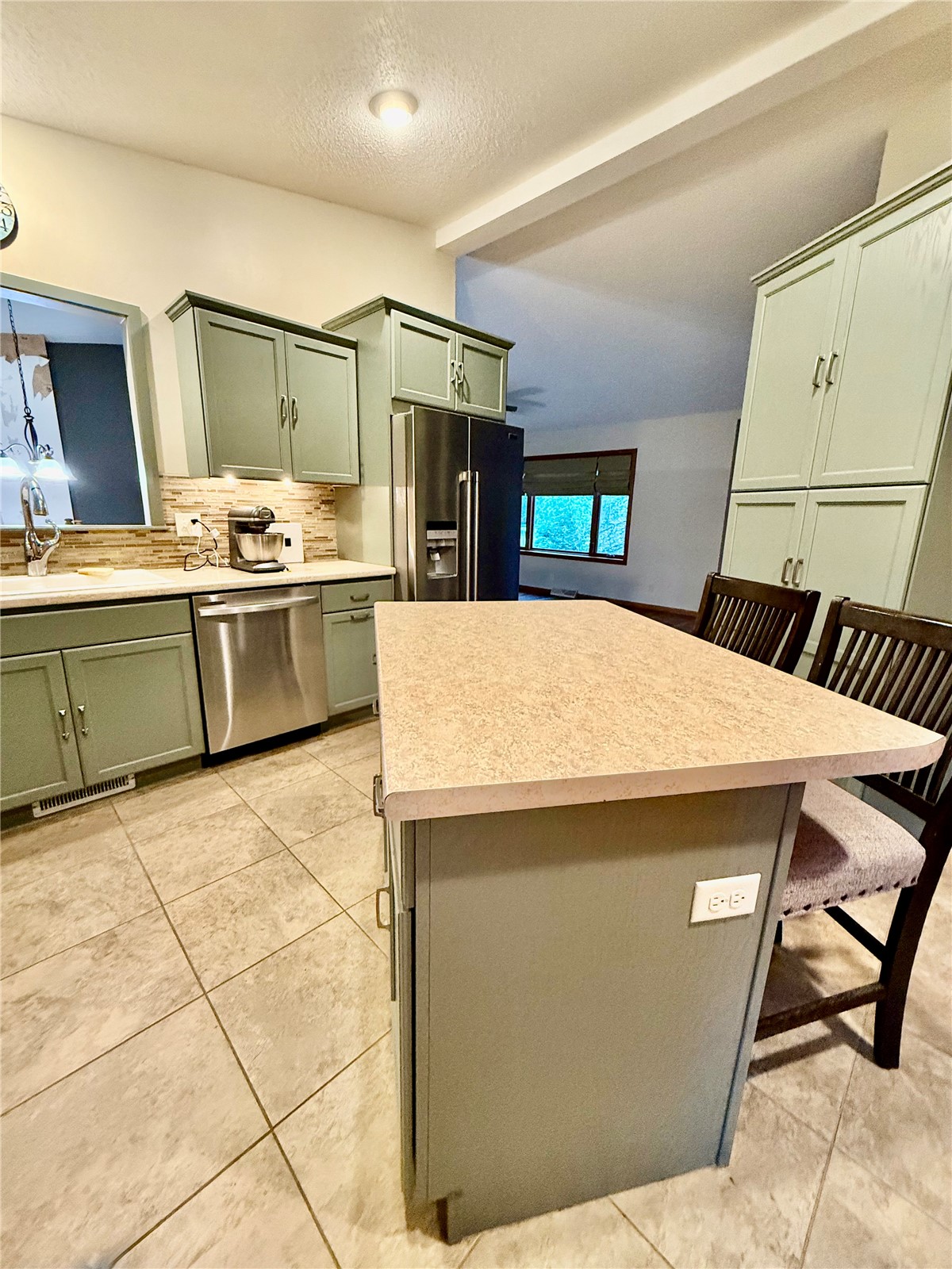 355 Wolf Valley Road Hiawatha IA 52233