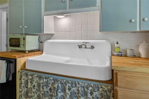 214 2nd Street SE Mt Vernon IA 52314