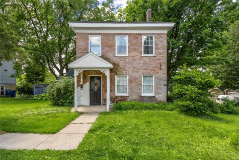 214 2nd Street SE Mt Vernon IA 52314