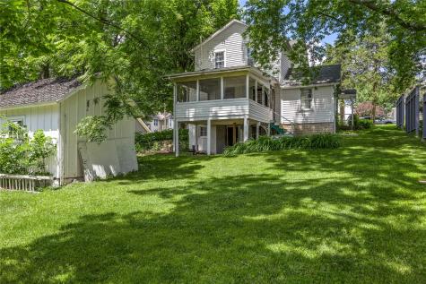 214 2nd Street SE Mt Vernon IA 52314