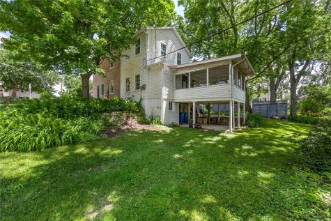 214 2nd Street SE Mt Vernon IA 52314