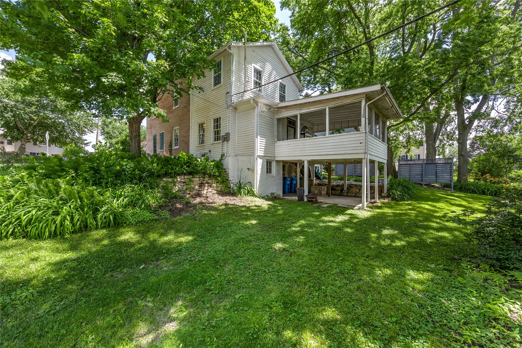 214 2nd Street SE Mt Vernon IA 52314