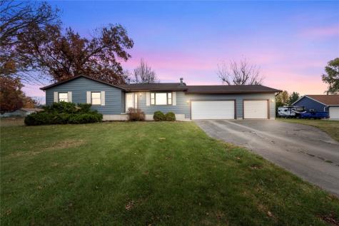 460 Beverly Street Robins IA 52328
