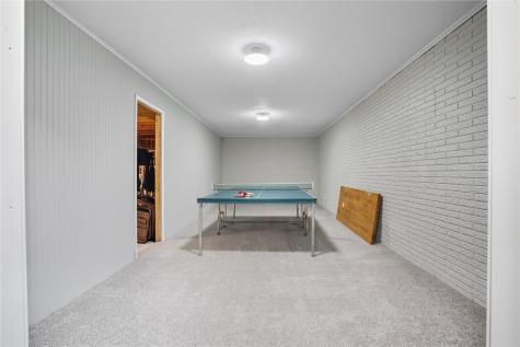 921 7th Street SE Mt Vernon IA 52314