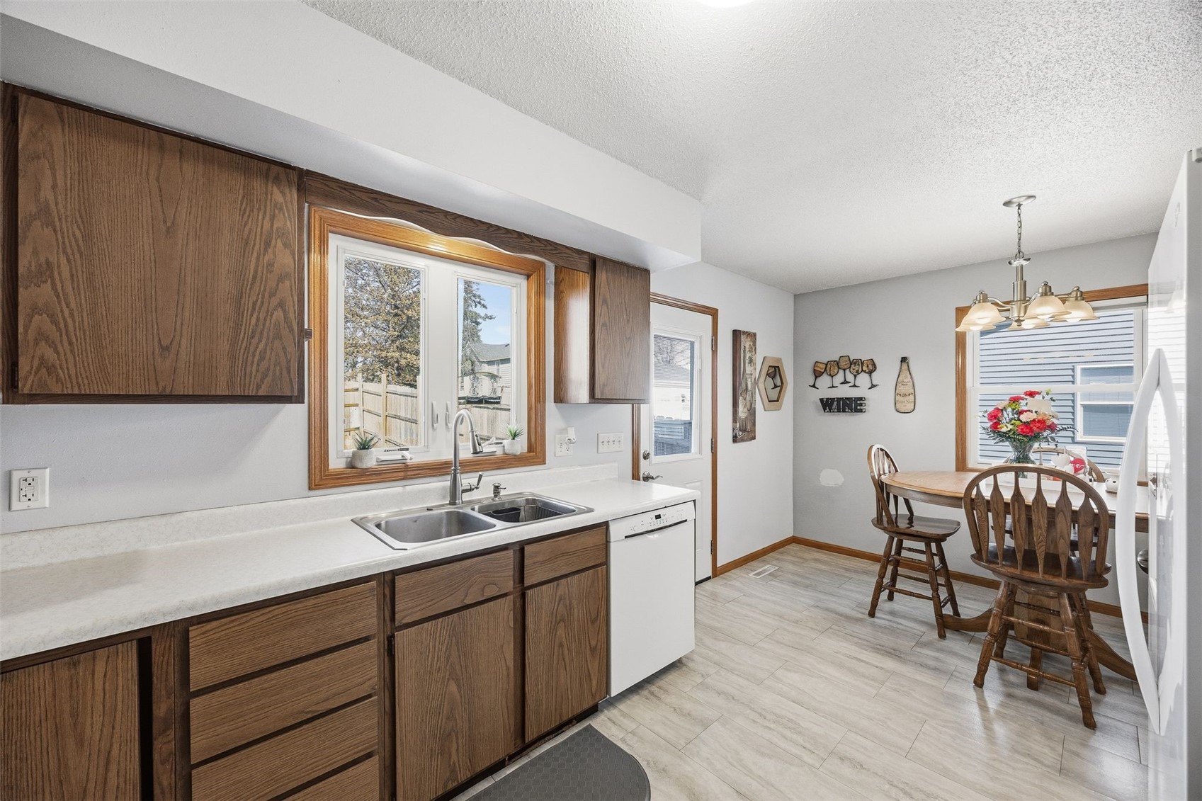 530 E 6th Street Tipton IA 52772