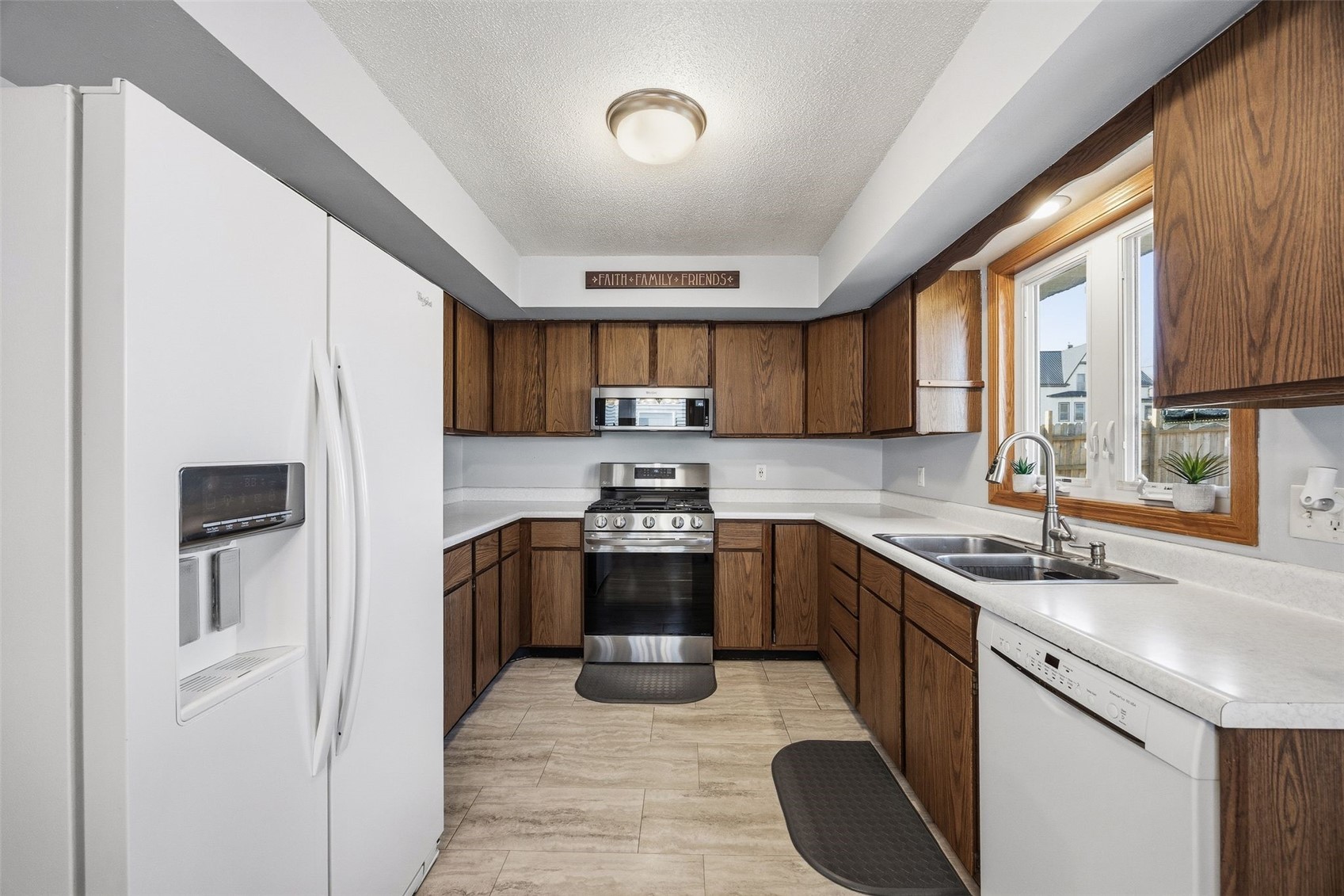 530 E 6th Street Tipton IA 52772