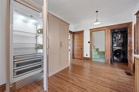 304 E Union Street Manchester IA 52057