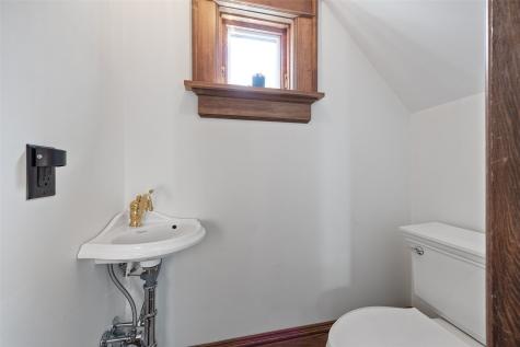 304 E Union Street Manchester IA 52057