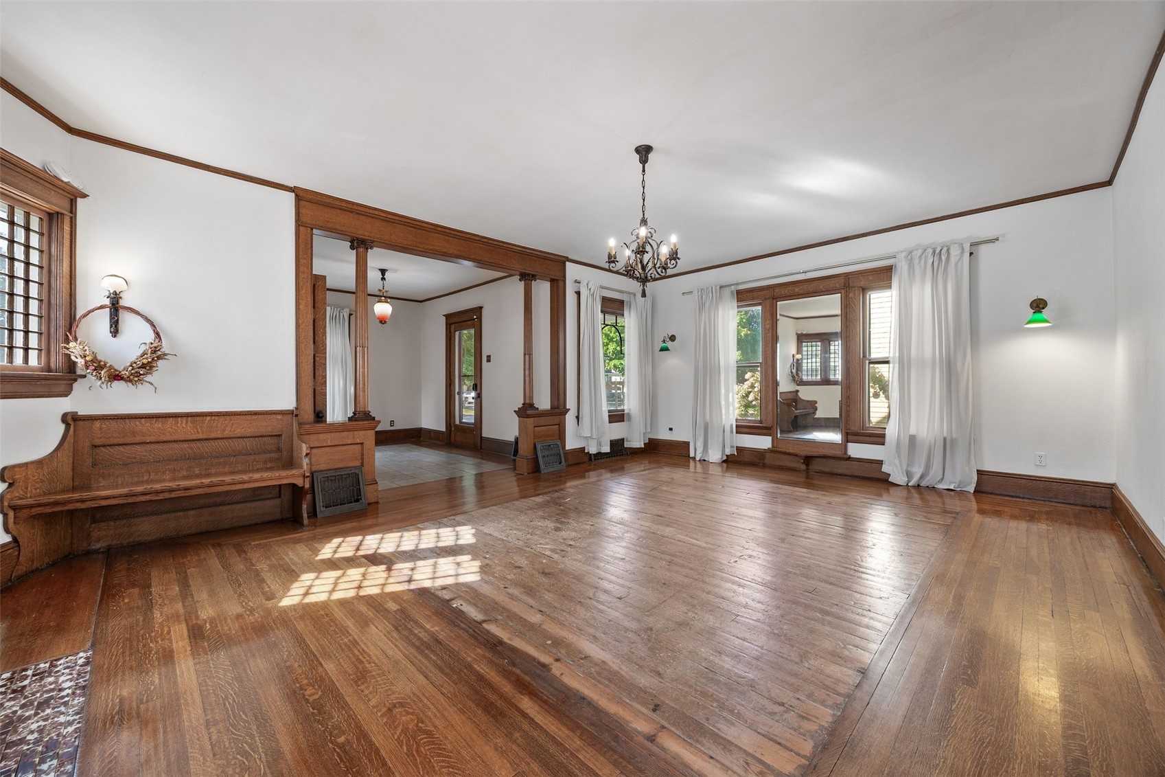 304 E Union Street Manchester IA 52057
