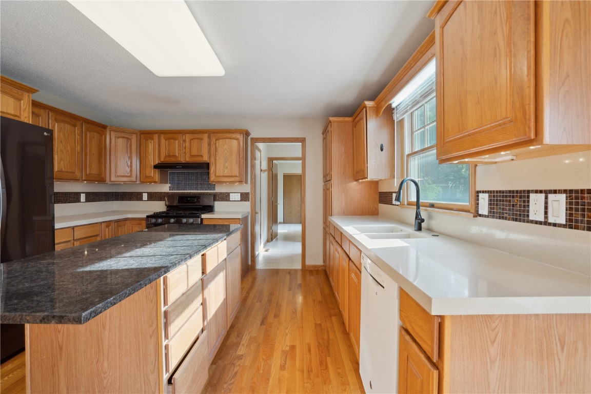 7604 Princeton Drive NE Cedar Rapids IA 52402