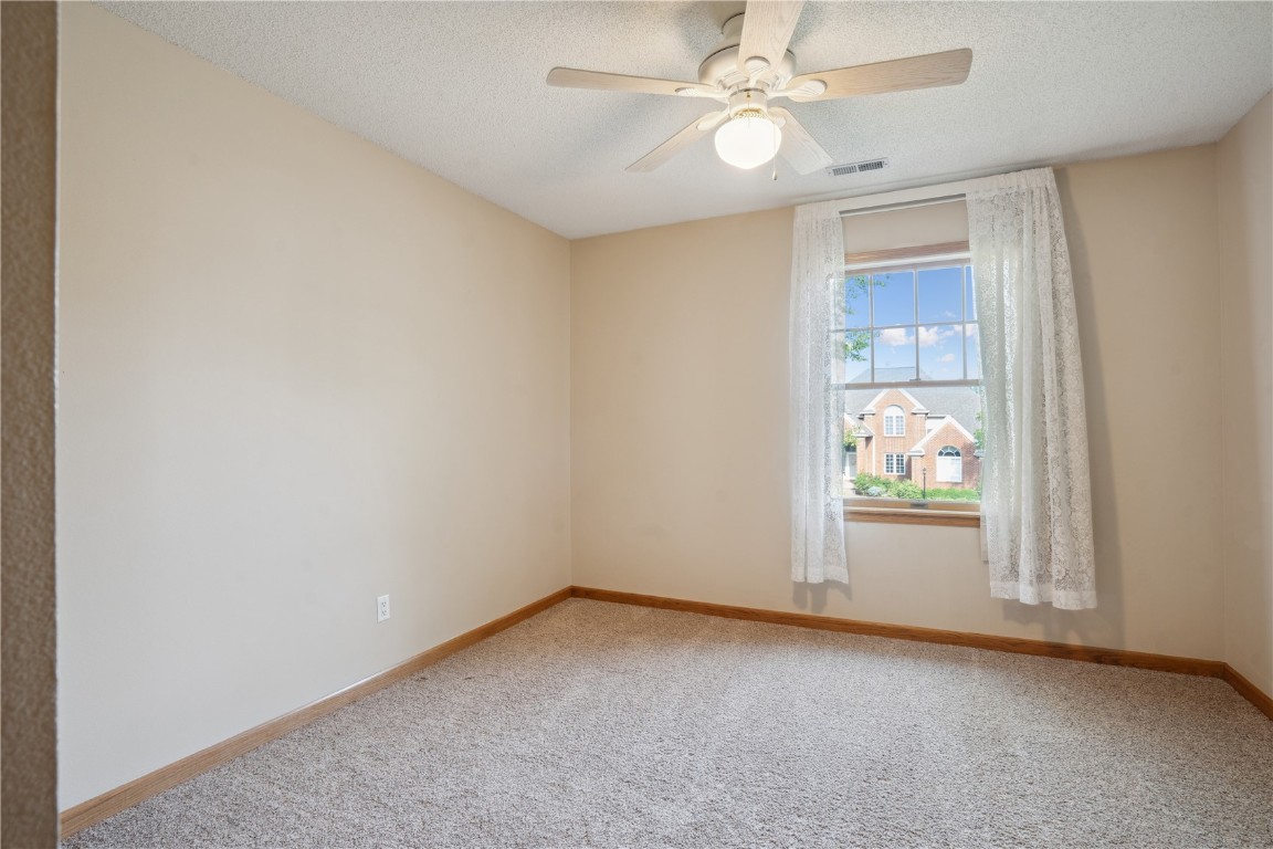 7604 Princeton Drive NE Cedar Rapids IA 52402