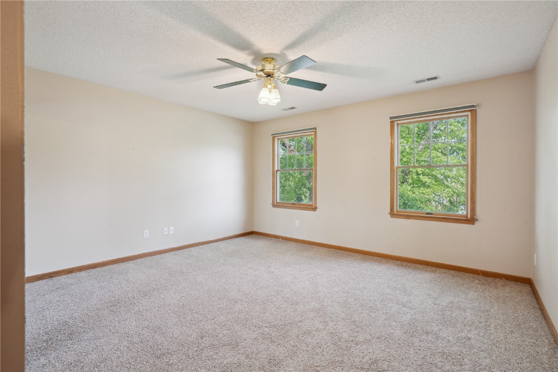 7604 Princeton Drive NE Cedar Rapids IA 52402