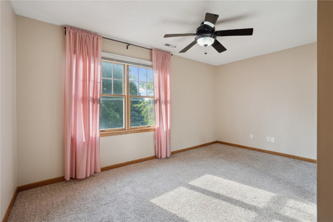 7604 Princeton Drive NE Cedar Rapids IA 52402