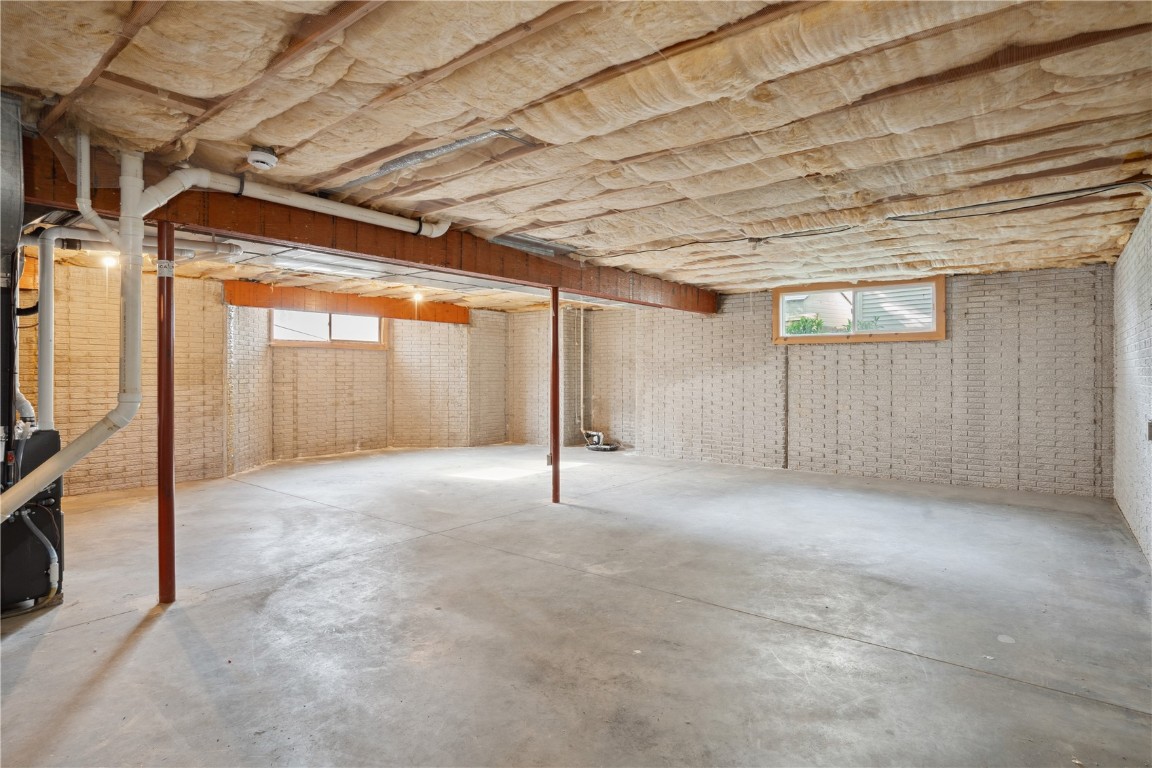 7604 Princeton Drive NE Cedar Rapids IA 52402