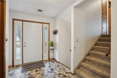 202 7th Street Van Horne IA 52346