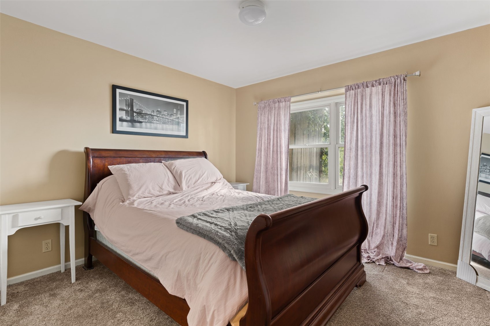 4322 Pioneer Trail SE Cedar Rapids IA 52403