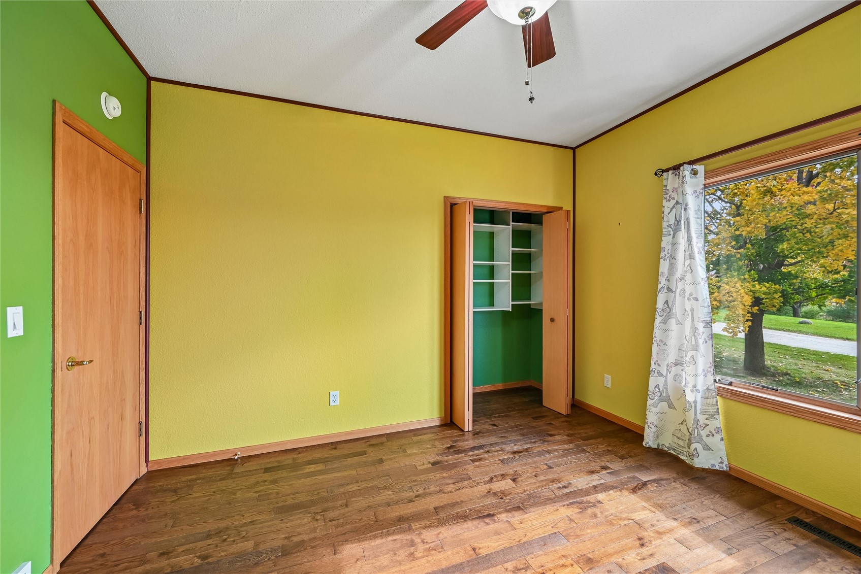 21261 White Tail Ridge Anamosa IA 52205