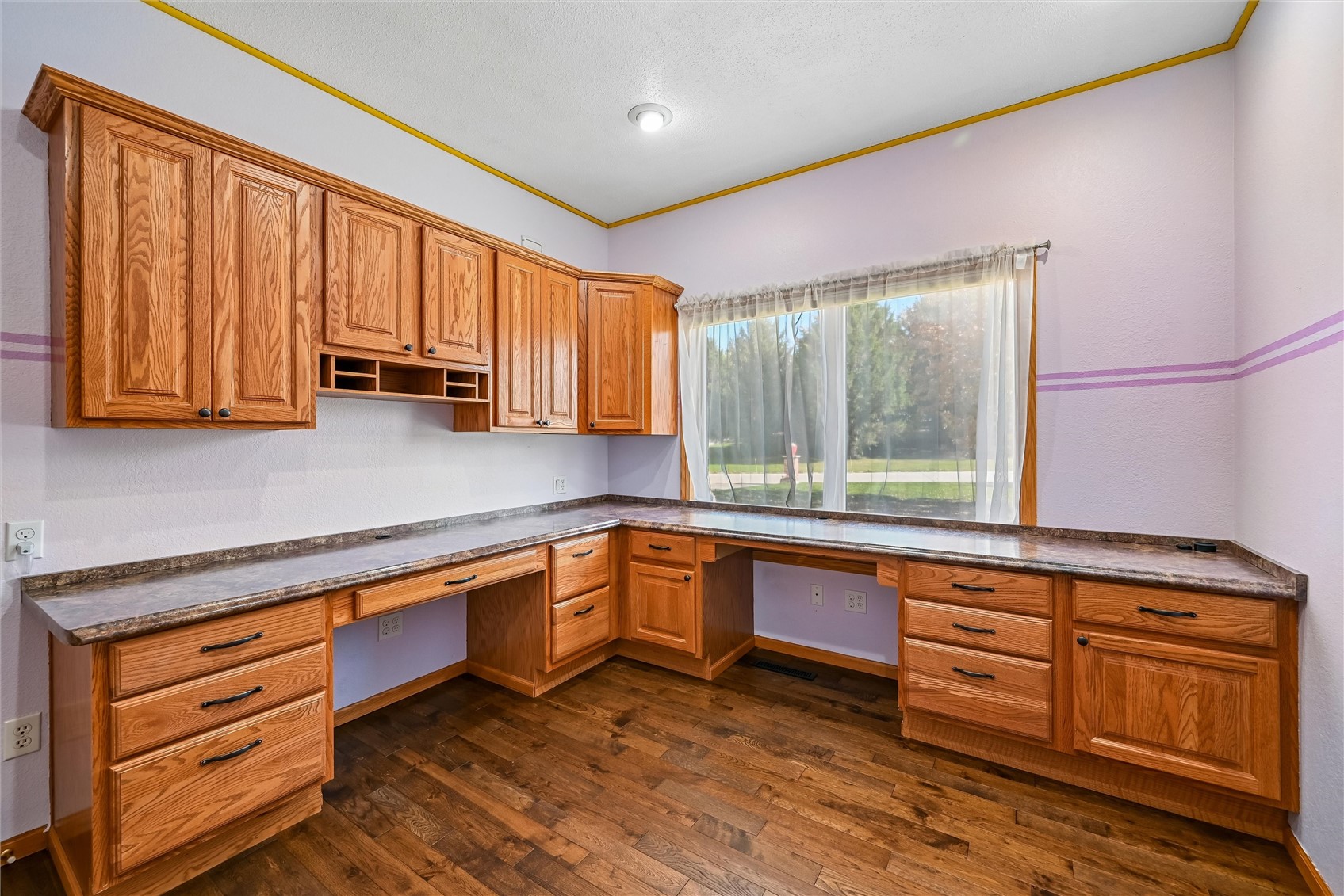 21261 White Tail Ridge Anamosa IA 52205