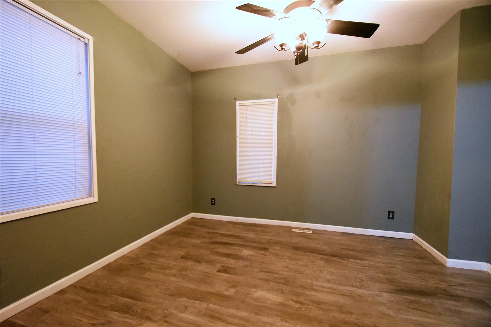 208 7th Street SW Cedar Rapids IA 52404