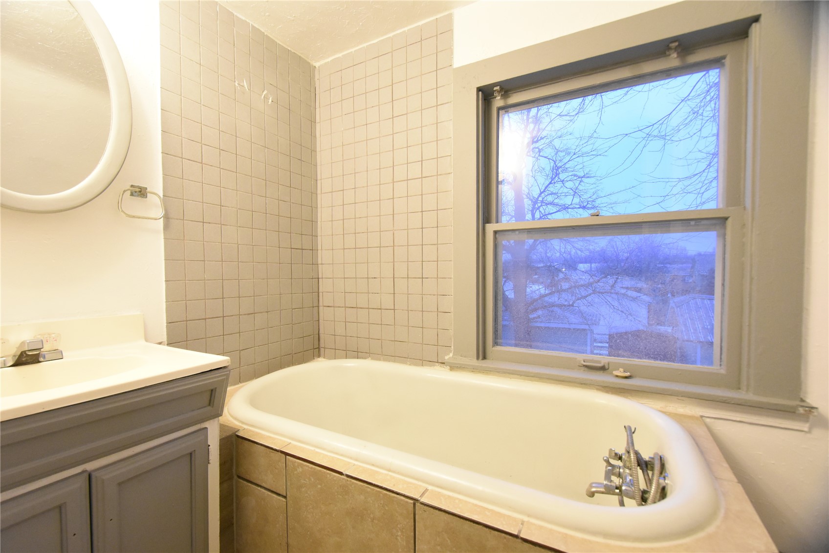 208 7th Street SW Cedar Rapids IA 52404