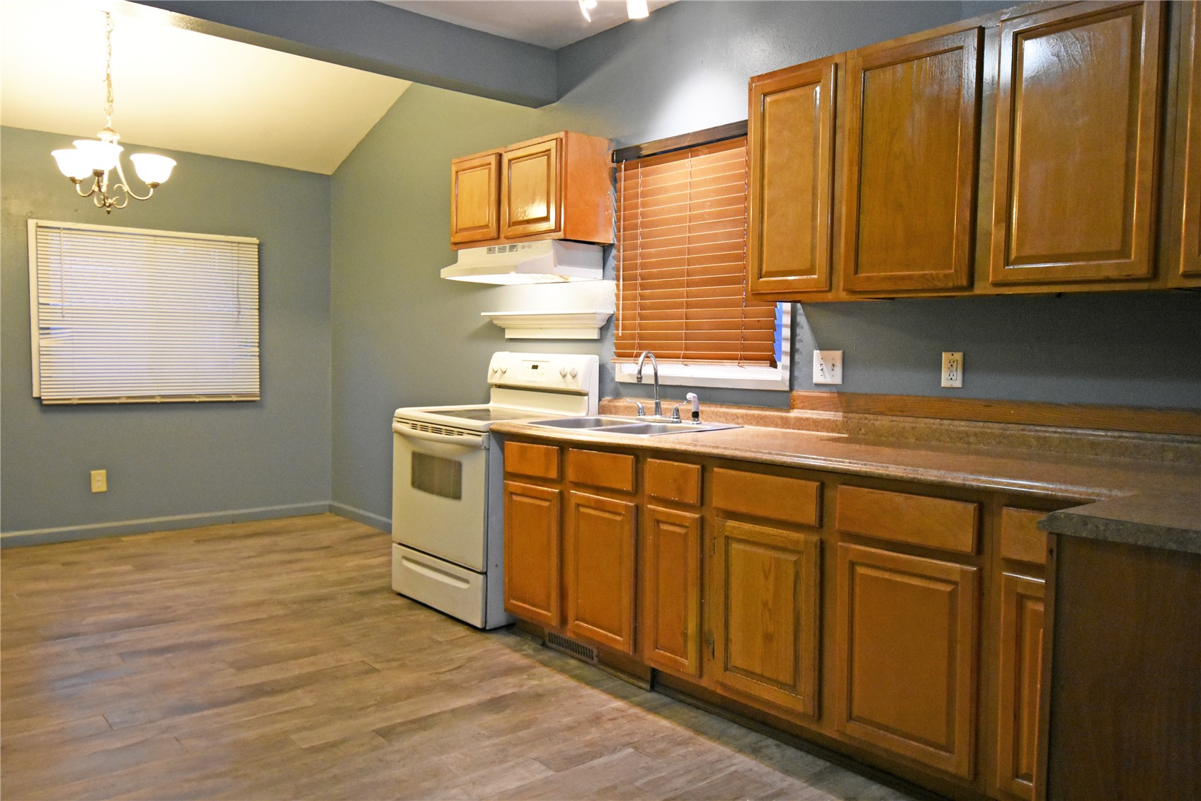 208 7th Street SW Cedar Rapids IA 52404